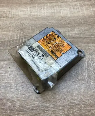 Toyota Corolla Verso E121 Airbag control unit/module 8917013040 2310002440