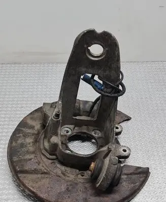 BMW X5 E53 Rear wheel hub spindle/knuckle 