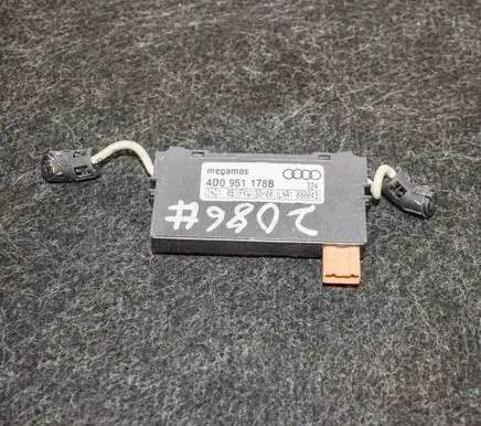 Audi A8 S8 D2 4D Other devices 4D0951178B
