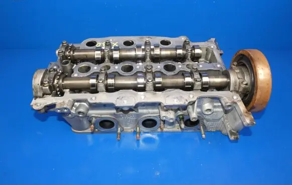 Jaguar XJ X351 Engine head 9X2Q6090CA 6090CA