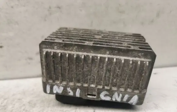 Opel Insignia A Glow plug pre-heat relay 0522122601