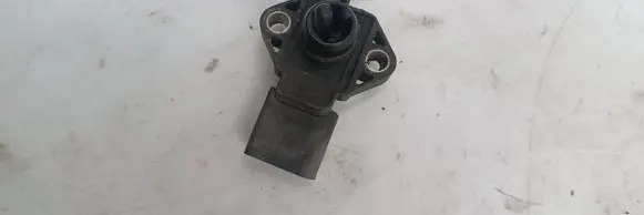 Audi A6 S6 C5 4B Air pressure sensor 0281002326 059906051 4321