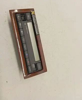 Volkswagen PASSAT B5.5 Climate control unit 6013966