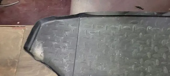 Toyota Prius+ (ZVW40) Rubber trunk/boot mat liner
