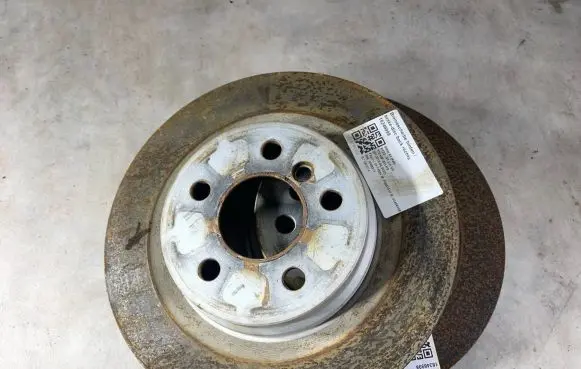 BMW X1 F48 F49 Front brake disc 6799369