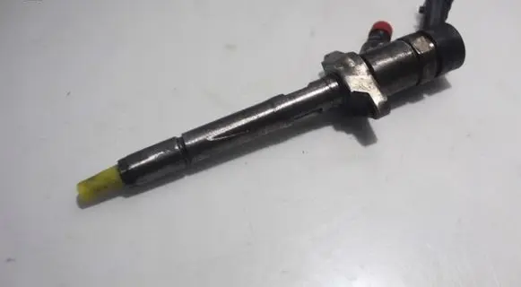 Volvo S40 Fuel injector 0445110259