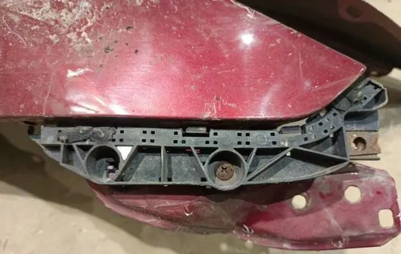 Honda Civic Front bumper mounting bracket 
