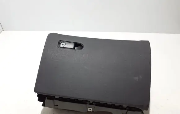 Mercedes-Benz GLC C253 Glove box A2536806902
