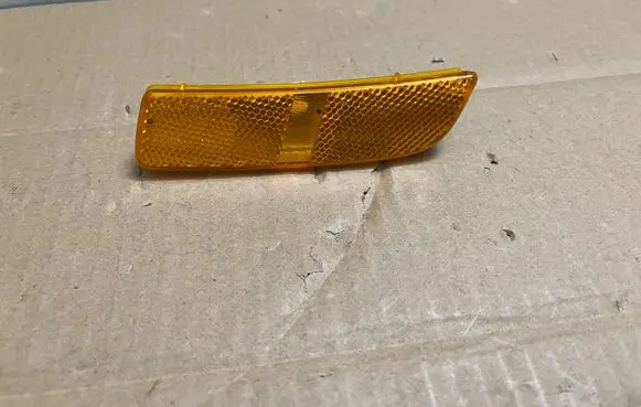 Volkswagen Tiguan Front reflector 5N0945120A