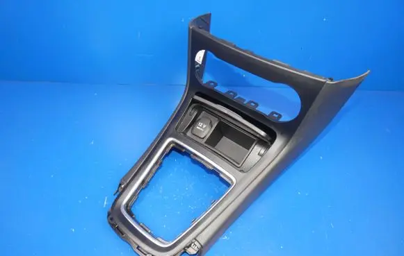 Mercedes-Benz B W246 W242 Dashboard trim A2466804971 1229467A