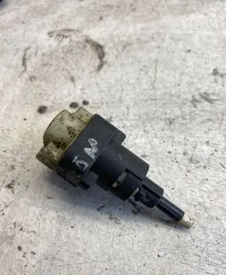 Volkswagen Touran I Brake pedal sensor switch 1k2945811c