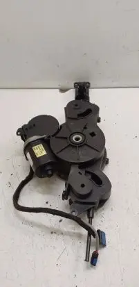 Peugeot 807 Sliding door motor assembly 16835852
