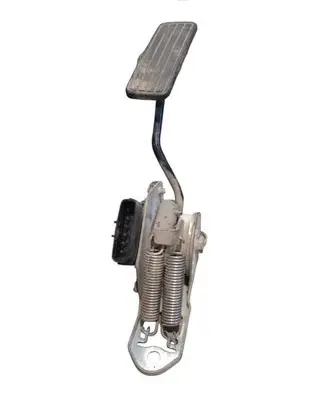 Subaru Forester SG Accelerator throttle pedal 36010SA010