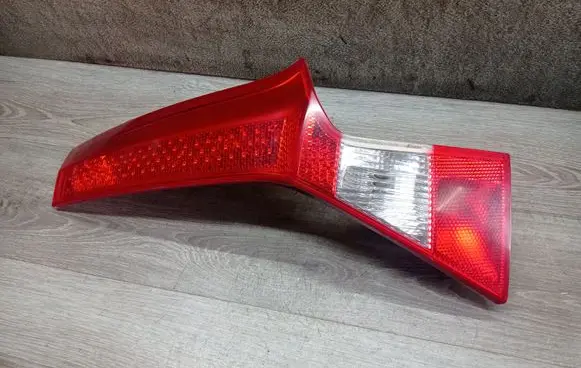 Volvo V70 Rear/tail lights 164398