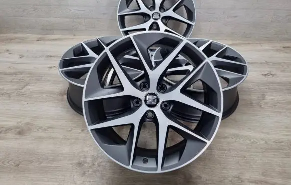 Seat Leon (5F) R18 alloy rim 5F0601025F