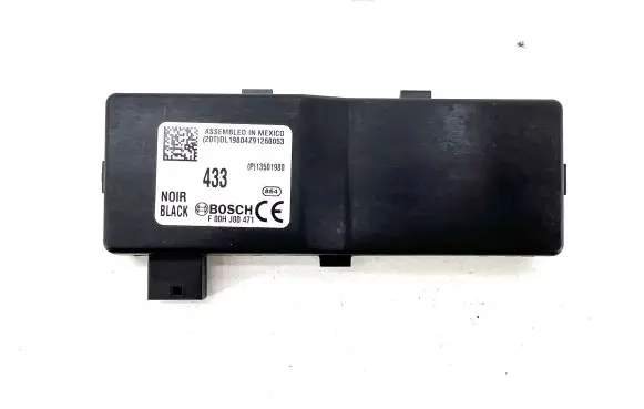 Opel Insignia A Door central lock control unit/module 13501980