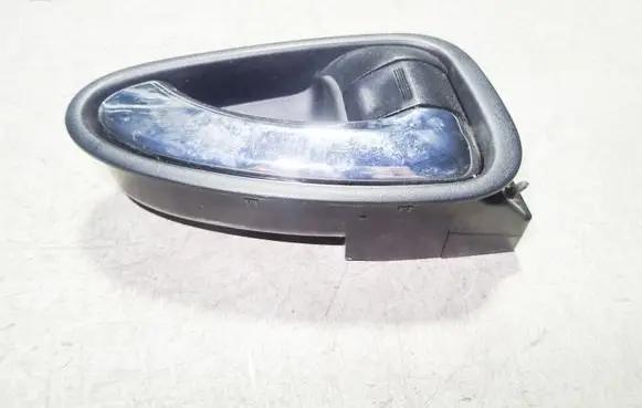 Toyota Avensis T270 Front door interior handle 6920505050