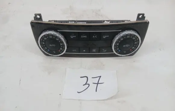 Mercedes-Benz CLS C218 X218 Climate control unit A2049006608