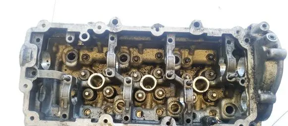 Audi A4 S4 B7 8E 8H Engine head 1059353BE