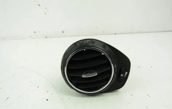Alfa Romeo 147 Dash center air vent grill 