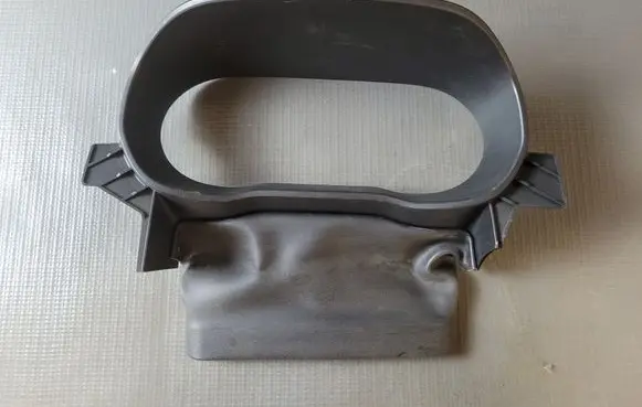 Dacia Duster II Dashboard trim 682402694R