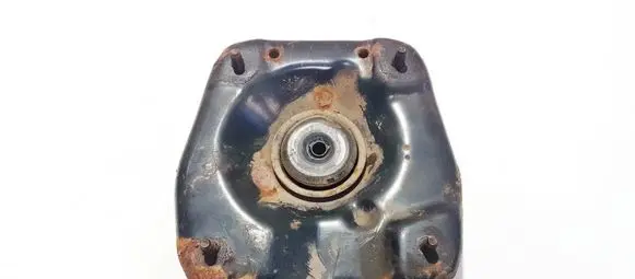 Renault Espace II Coil spring mount 