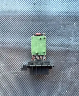 Opel Corsa D Heater blower motor/fan resistor 