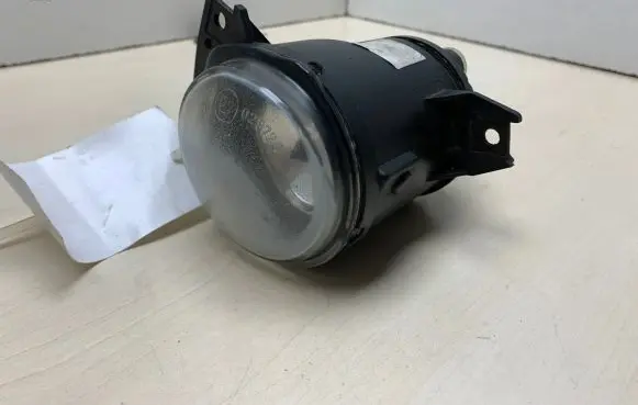 Volkswagen Sharan Front fog light 029720
