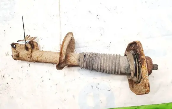 Peugeot 807 Front shock absorber/damper