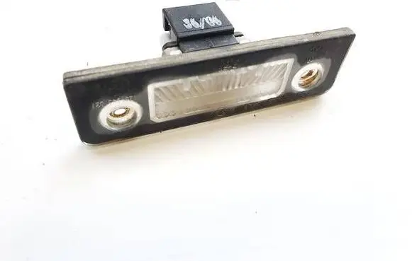 Skoda Octavia Mk2 (1Z) Number plate light 1Z0943021