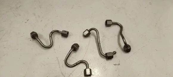 Mercedes-Benz A W176 Fuel injector supply line/pipe 