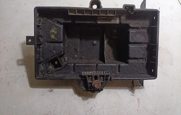 Dodge Grand Caravan Battery tray 