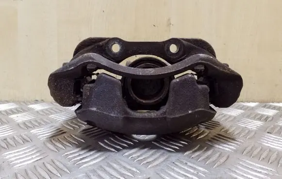Peugeot 3008 I Front brake caliper
