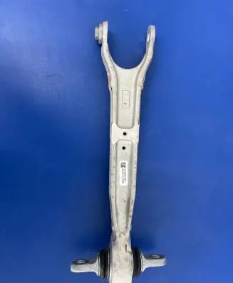 Tesla Model S Rear upper control arm/wishbone 142045299C