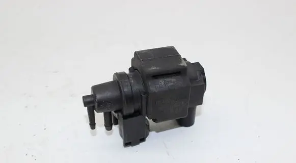 Audi A8 S8 D3 4E Turbo solenoid valve 059906628B