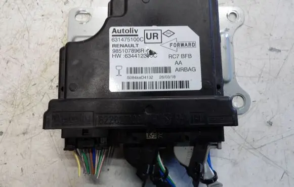 Renault Megane IV Airbag control unit/module 985107896R 631475100C 634412305C