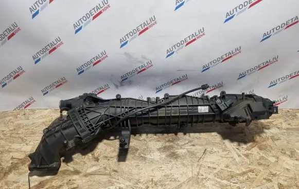 BMW X3 F25 Intake manifold 7811909