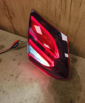 Mercedes-Benz C W205 Tailgate rear/tail lights A2059063705