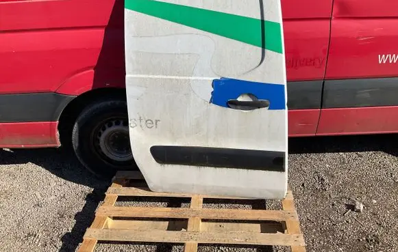 Peugeot Partner Rear door