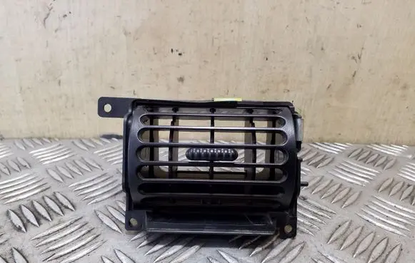 Opel Frontera B Dash center air vent grill 8971465490 E4440011100