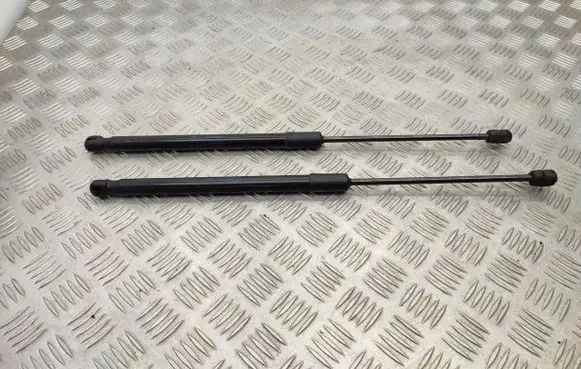 Audi A1 Tailgate/trunk strut/damper 8X3827552