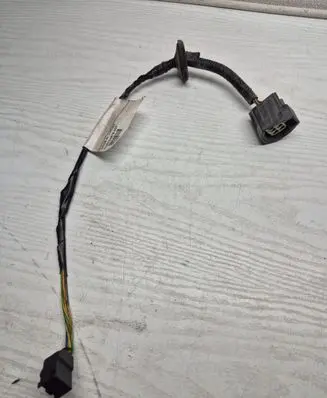Volvo V70 Parking sensor (PDC) wiring loom 30724976