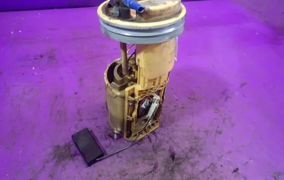 Volkswagen Caddy In-tank fuel pump