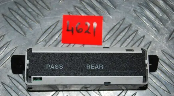 Mazda 3 I Screen/display/small screen BR5S55260