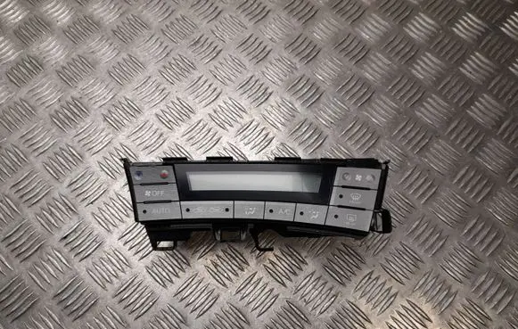 Toyota Prius (XW30) Climate control unit 5590047071