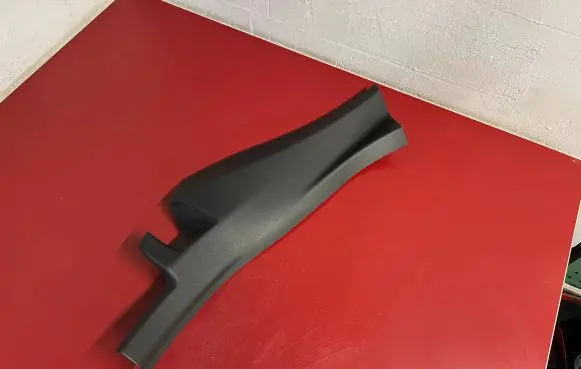 BMW X1 U11 Rear seat side bottom trim 9462087 51439462087