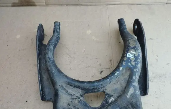 Peugeot 508 Front lower control arm/wishbone 9682594280