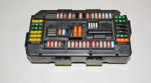 BMW 1 F20 F21 Fuse module 9224879 61149224879
