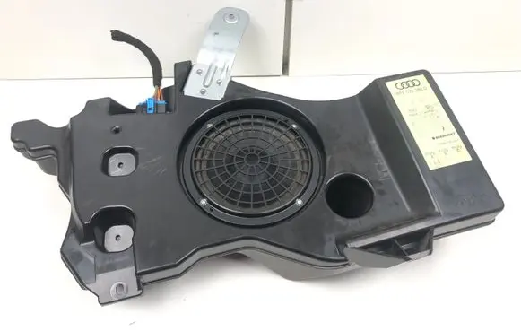 Audi A3 S3 A3 Sportback 8P Subwoofer speaker 8P4035382D 7606500251
