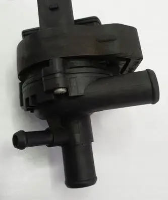 Mercedes-Benz GLK (X204) Electric auxiliary coolant/water pump